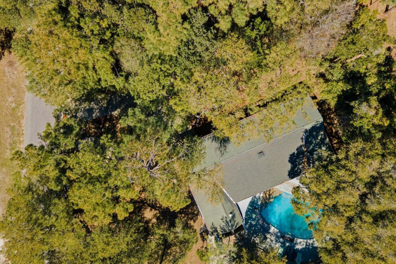 The Blue Lagoon Pine Knoll Shores Bagian luar foto